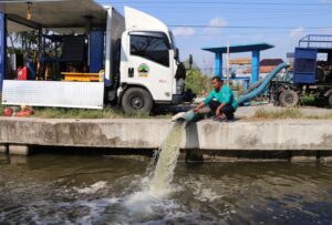 Pompanisasi air untuk penanggulangi banjir rob sayung