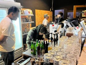Satpol PP Demak grebek karaoke