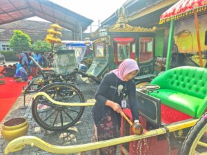 Tradisi Guyangan Grebeg Besar Demak